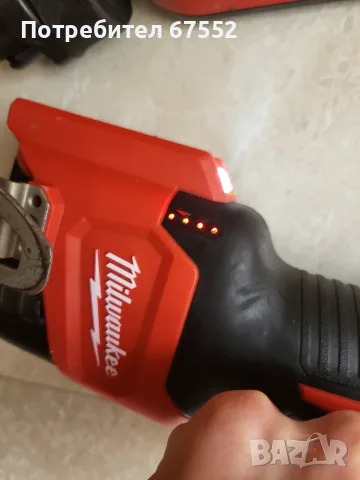 Акумулаторна нитачка Milwaukee M12 BPRT. С батерия и зарядно, снимка 6 - Други инструменти - 55859155