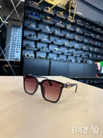 очила с черен обикновен калъф versace gucci ray ban , снимка 14 - Слънчеви и диоптрични очила - 51291909