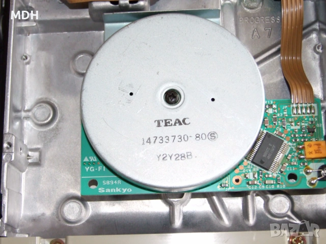 флопи дискови устроства 5.25 TEAC, снимка 2 - Други - 54256111