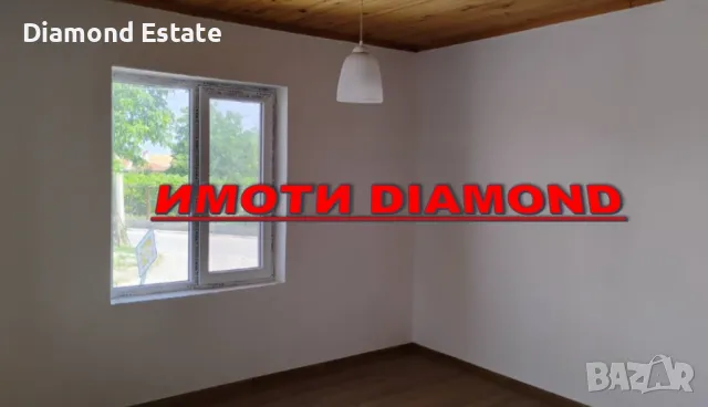 РЕНОВИРАНА Двуетажна къща в село Поповица обл. Пловдив, снимка 12 - Къщи - 49476583