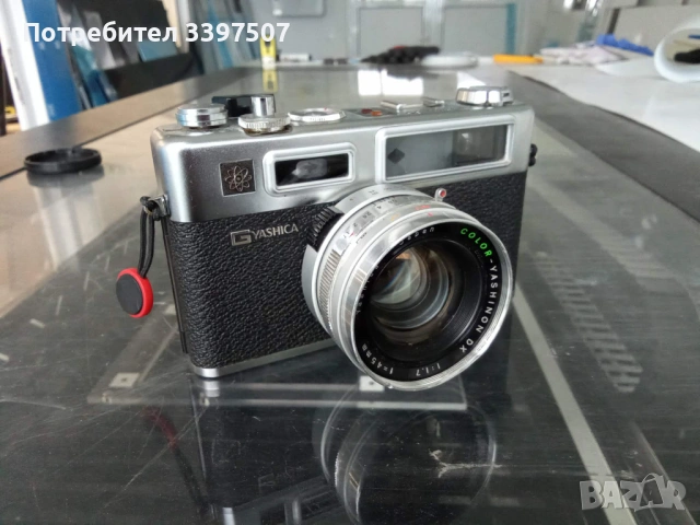 Продавам Yashica Electro 35 GS, снимка 7 - Фотоапарати - 53279178