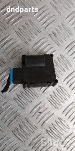 Моторче клапа парно VW Touareg 2004г.	