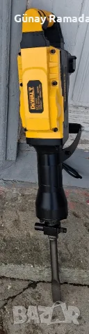 Dewalt 1800w къртач работи
