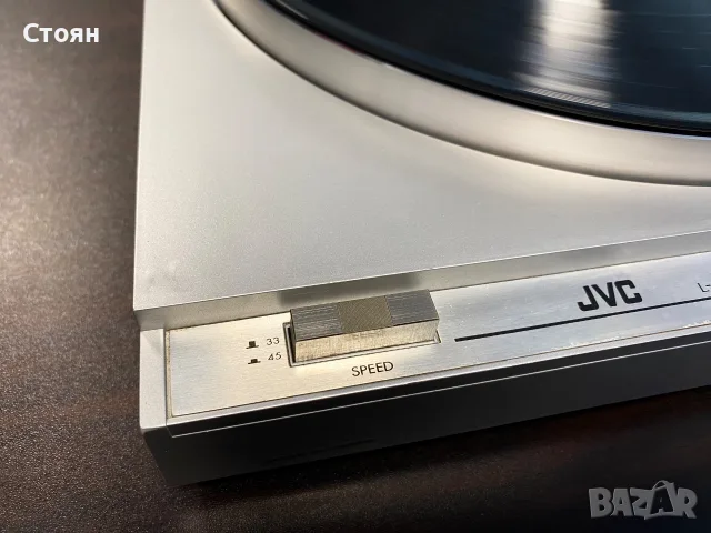 Запазен грамофон JVC, снимка 3 - Грамофони - 56517631