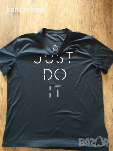 NIKE T-Shirt Women's Dry Training - страхотна дамска тениска КАТО НОВА, снимка 7 - Тениски - 37473143