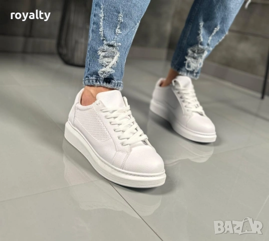 Бели Мъжки Маратонки 40-44 Номер с Кутия , снимка 2 - Маратонки - 53233041