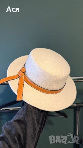 Шапка 100% вълна НОВА