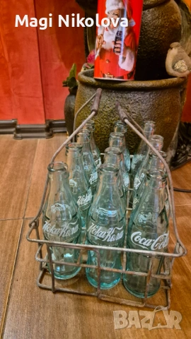Ретро бутилки Кока Кола, снимка 4 - Други ценни предмети - 54173847