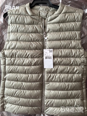 Нов дамски елек на марката MANGO, размер XS