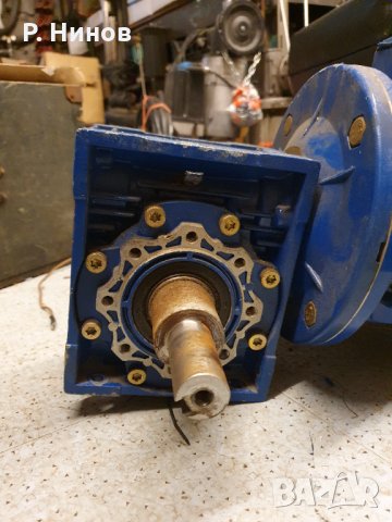 Монофазен ел.двигател с редуктор 35 оборота   1.5 кW, снимка 7 - Електродвигатели - 31914364