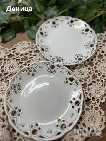 Две чинии-18 см Нежна и рядко срещана цветна декорация Акцентиращата златна декорация е ръчно рисува