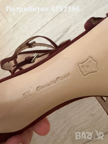 Gianvitto Rossi 36.5 оригинални, снимка 7 - Сандали - 54005583