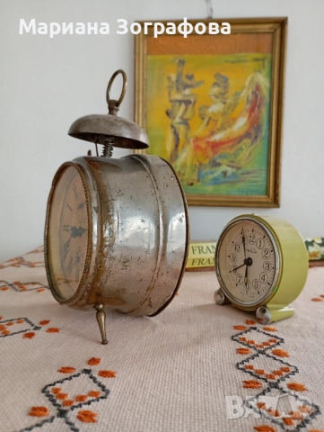 Стари будилници, Дамски - 2 бр., - J UWGHANS, - RUHLA, - "Чайка" 17 Рубина, позлатени, СССР 1960-70, снимка 4 - Антикварни и старинни предмети - 47394055