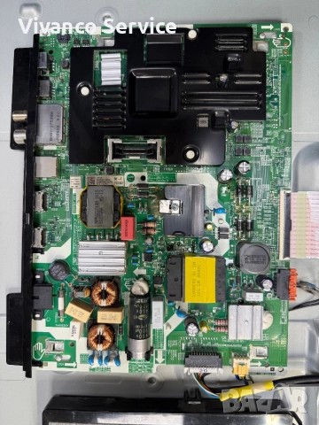 Samsung UE50TU7172U счупена матрица  за части Mainboard, снимка 2 - Части и Платки - 52078229