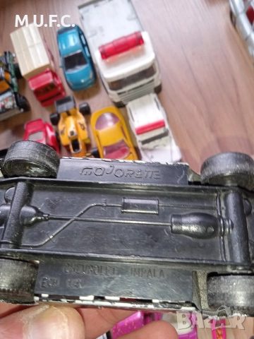 Колички Matchbox.Corgy.Majorette.Bburago1970, снимка 14 - Колекции - 52677802