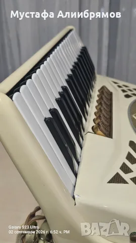 Hohner Lucia 2 P, снимка 9 - Акордеони - 55930607