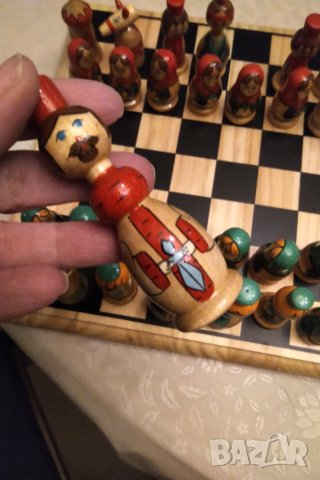 Рядък дървен шах матрьошки РЪЧНА ИЗРАБОТКА, снимка 10 - Шах и табла - 31641822