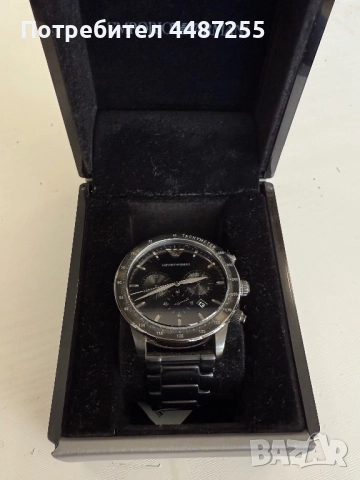 Часовник Emprorio Armani в отлично състояние