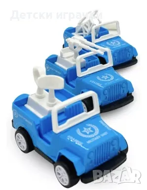 Комплект летище със самолет, автомобили и пътни знаци, снимка 2 - Влакчета, самолети, хеликоптери - 49777934