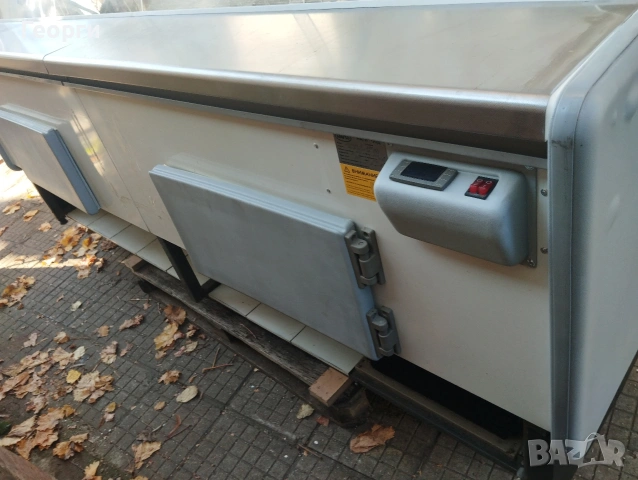 хладилна витрина 250 см., снимка 6 - Витрини - 53183687