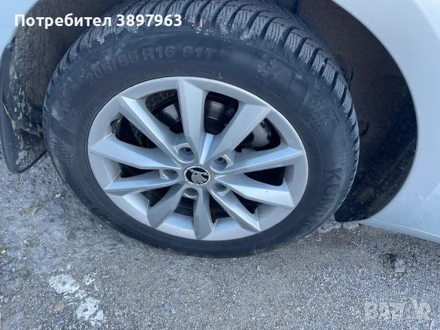 Зимни гуми с оригинални джанти 16 За Шкода Октавия , снимка 3 - Гуми и джанти - 55825676