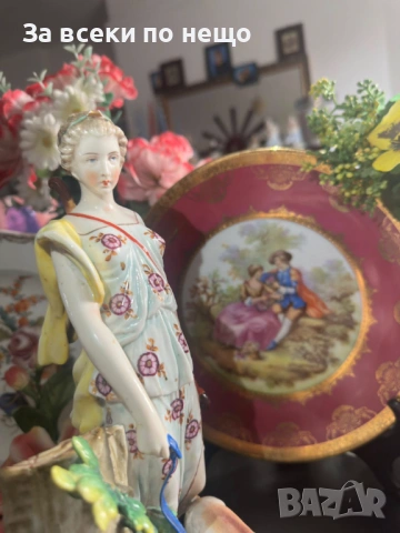 Sitzendorf Germany  Circa 1904 “ Дамата с херувим и куче” Код P2253, снимка 5 - Колекции - 54241563