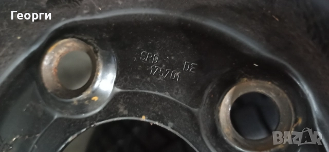 Резервна гума Патерица за Mercedes 16 цола, снимка 3 - Гуми и джанти - 52648351