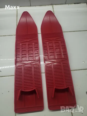 Продавам детски мини ски от 1980