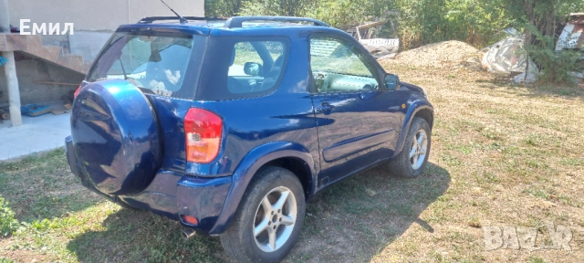 Продавам Toyota RAV 4  ,  2.0 i 4x4 , снимка 3 - Автомобили и джипове - 52308541
