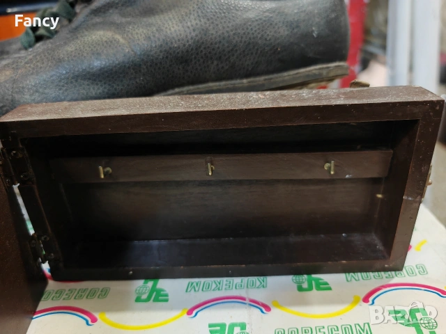 Стара кутия за ключове , снимка 4 - Антикварни и старинни предмети - 53329148