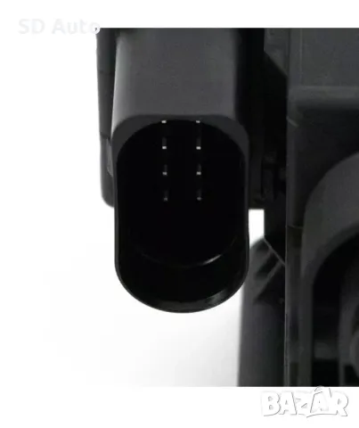 Клапан/Разпределител за въздушно окачванеза Mercedes E Klasse W213,V Klasse W447,Vito W447, снимка 2 - Части - 49342517