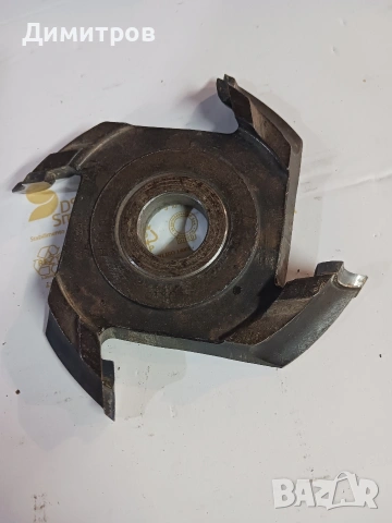 Фрезова глава за дърво