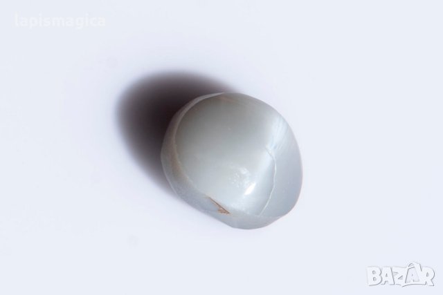 Хризоберил с ефект котешко око 0.88ct овален, снимка 1 - Други - 42896959