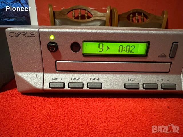 Syrus  пред и крайно, снимка 2 - Ресийвъри, усилватели, смесителни пултове - 53937933