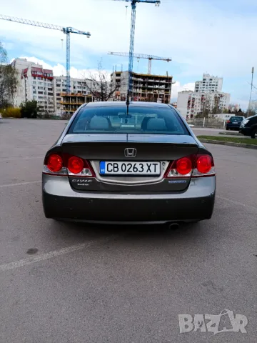 Honda Civic VIII Sedan Hybrid IMA, снимка 6 - Автомобили и джипове - 49998087