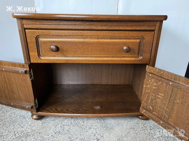 Масивен Тв шкаф, снимка 4 - Шкафове - 52911021