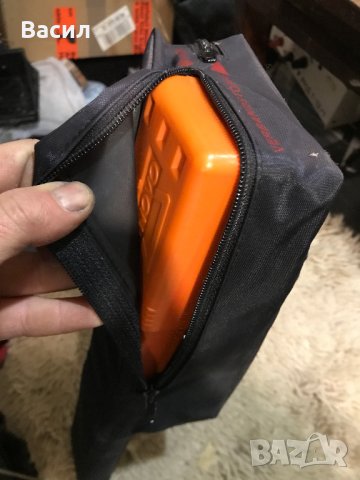 комплект Триъгълник и аптечка за АУДИ, снимка 2 - Аксесоари и консумативи - 31245589