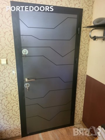 Входна блиндирана врата KAI, снимка 4 - Входни врати - 42918111