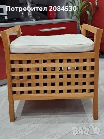 Табуретка орех масив 49,5/49,5/47