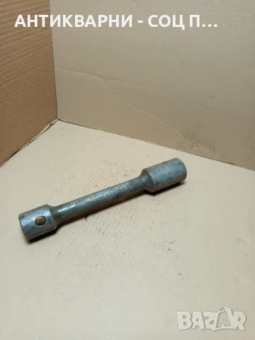 Соц Стар Руски Глух Ключ 37мм Тегло 1.750кг., снимка 2 - Антикварни и старинни предмети - 49799933