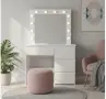 Тоалетка с голямо Led огледало - перфектна за всеки интериор, снимка 2
