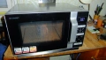 Продавам микровълнова печка SHARP, снимка 1