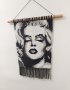 Ръчно изработено макраме пано с портрет на Мерилин Монро, снимка 5