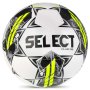 Футболна топка SELECT Club DB, Размер 4. С нов дизайн, класическа конструкция с 32 панела. 