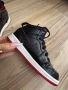 Оригинални детски кецове Air Jordan 1 Retro Mid! 29,5 н, снимка 4