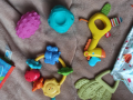 Лот дрънкалки и бебешки играчки Fisher price и други, снимка 6