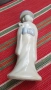 Порцеланова статуетка фигурка дама, снимка 3