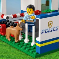 LEGO® City Police 60316 - Полицейски участък, снимка 8 - Конструктори - 38928005