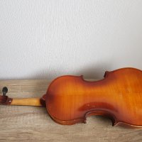 Стара цигулка по модел на Амати 1944г, снимка 5 - Струнни инструменти - 30375487