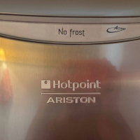 Хладилник Ariston Hotpoint NMTM 1912, отличен, снимка 11 - Хладилници - 44656050